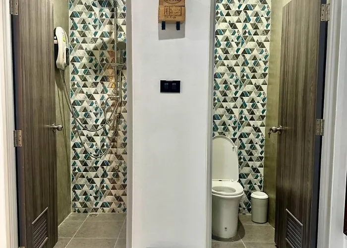 9 Mins To Bts Private King Share Bathroom Kitchen * Bangkok
